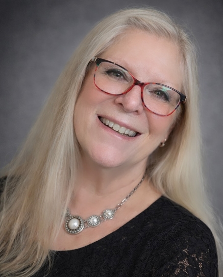 Stacey  Davalt Photo